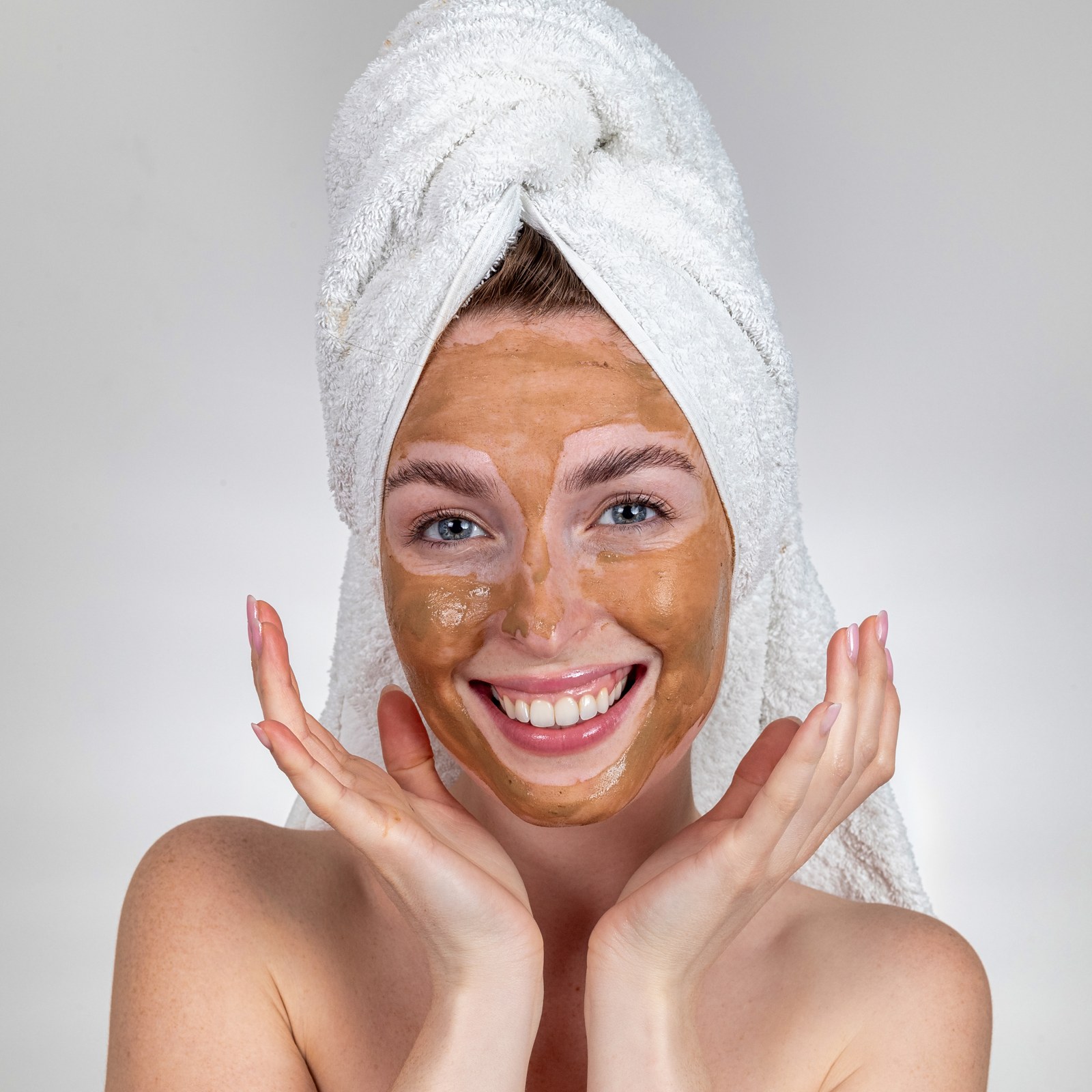 A close look at healthy skin and skin ageing